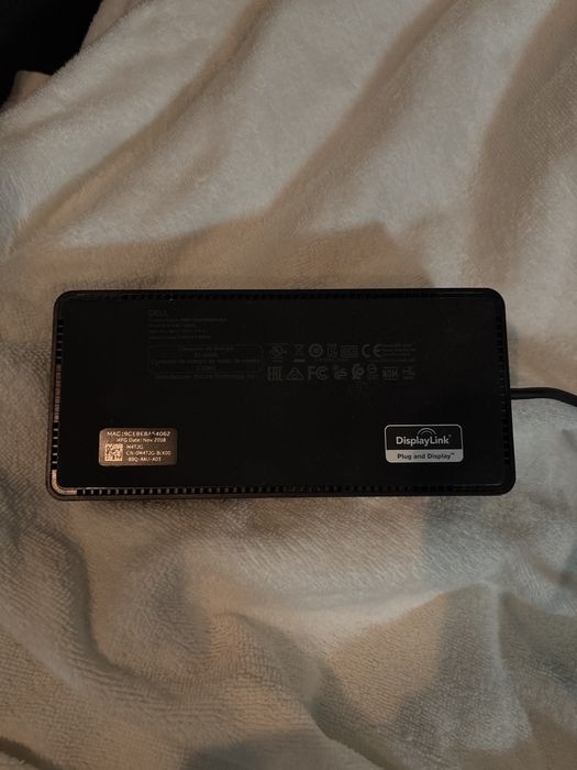 Dell D6000 Docking Station with Original Charger – Excellent Condition64286678514177121