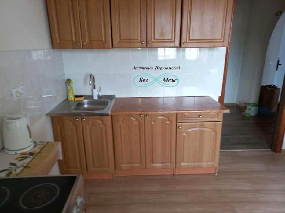 Оренда 1к Квартири вул. Рейгана 42