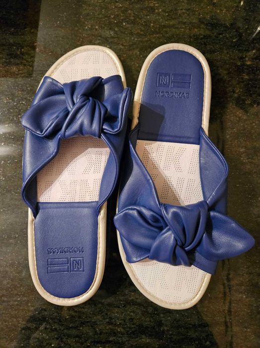 Sandálias Azuis da Marca Nordikas