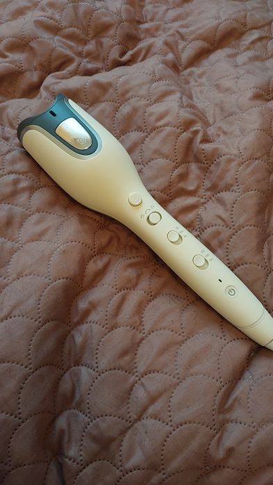 lokówka do włosów philips BHB887