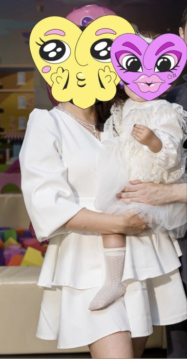 Сукня жіноча ( на свято ) біла