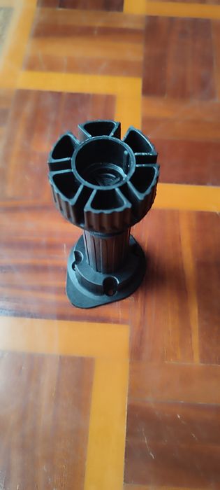 27 pés para móvel ou roupeiro