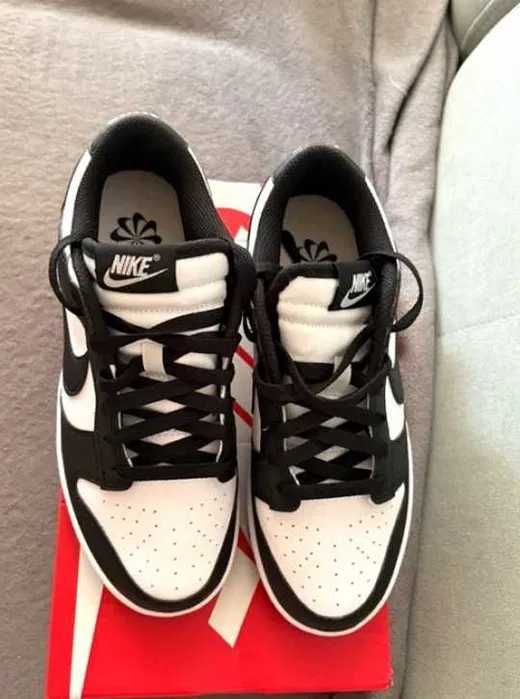 Nike_Dunk_Low_Retro_White_Black_Panda R.40