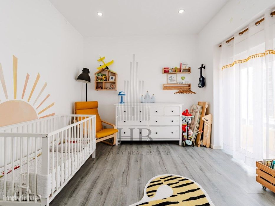 Apartamento T2+1 em Queluz