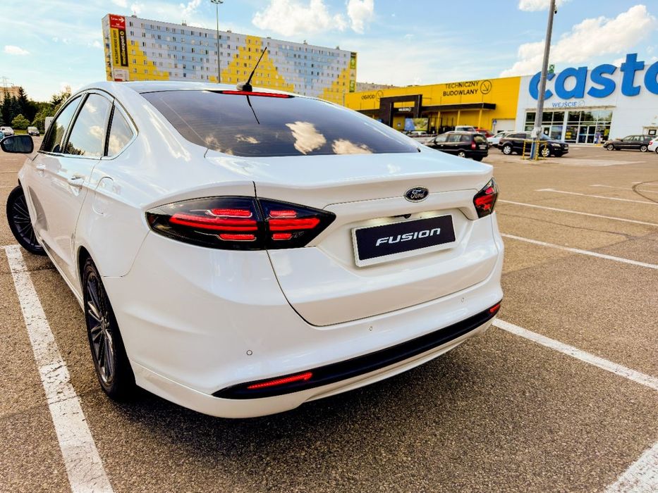 Ford Fusion White Platinum Pearl