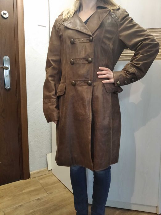 Damski płaszcz ze skóry naturalnej rozmiar 38