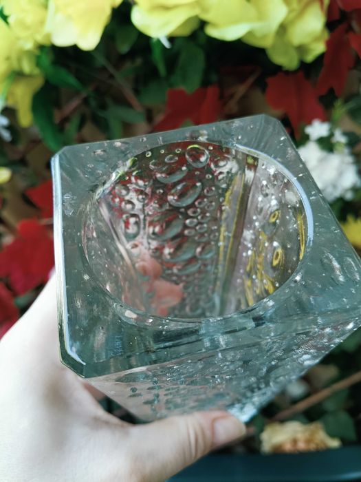Wazon kropel rosy huta hortensja