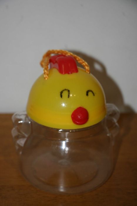 Pote Galinha c/ Formas para Plasticina