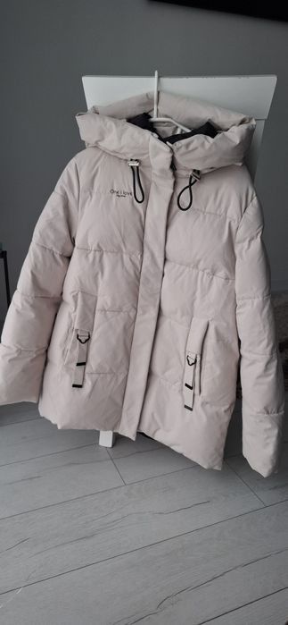 Куртка зимова жіноча