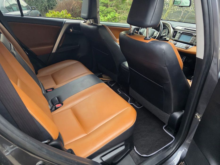 Toyota RAV4 2.2 D4D, automat