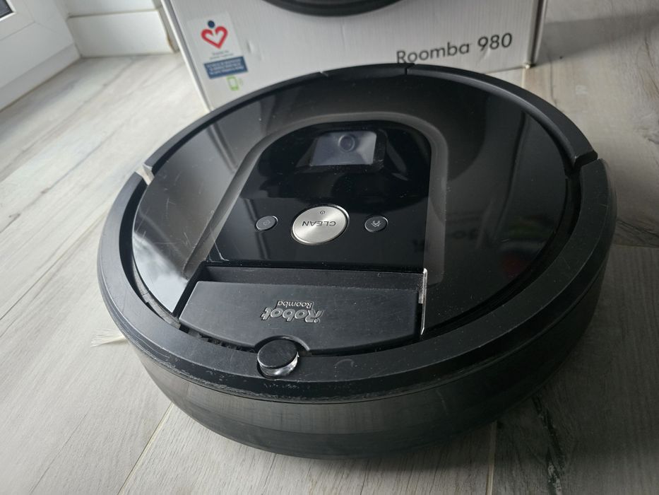 Robot samosprzątający ROOMBA 980