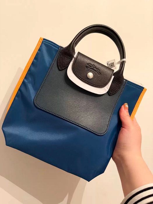 100% authentic Longchamp Le Pliage Cuir Handbag