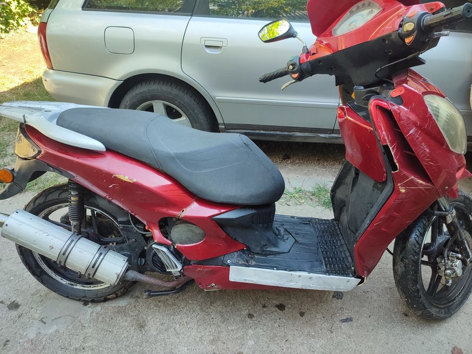 Скутер 125 кубів в робочому стані