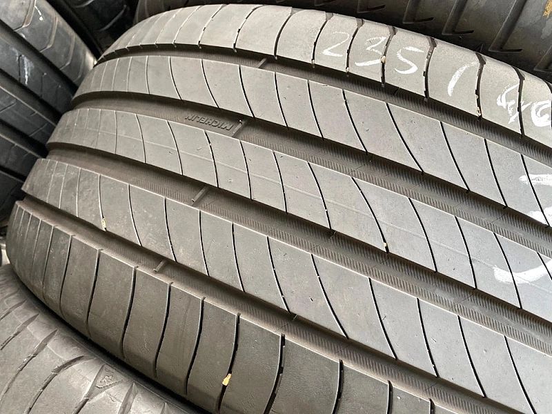 235/40/19 Michelin Primacy 4_6,2mm_2szt_(349)