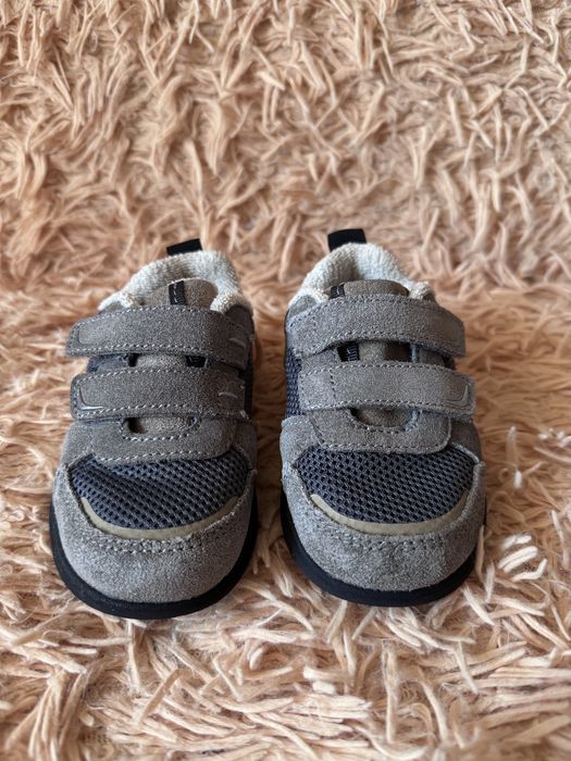 Дитячі кросівки Zara 21 р