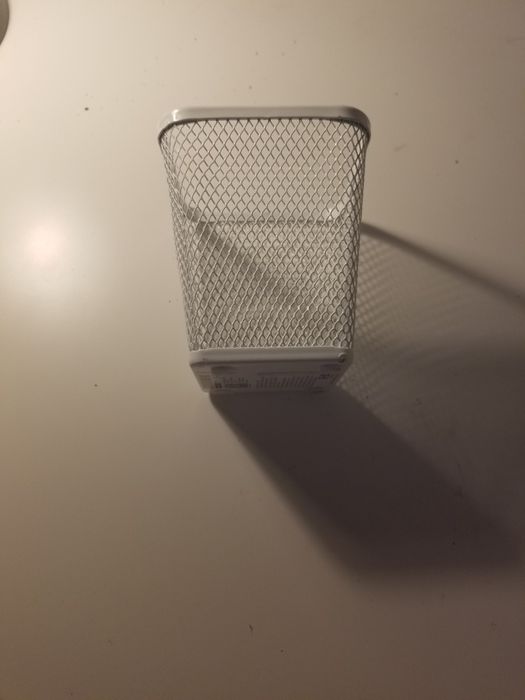 Copo de lapis do ikea