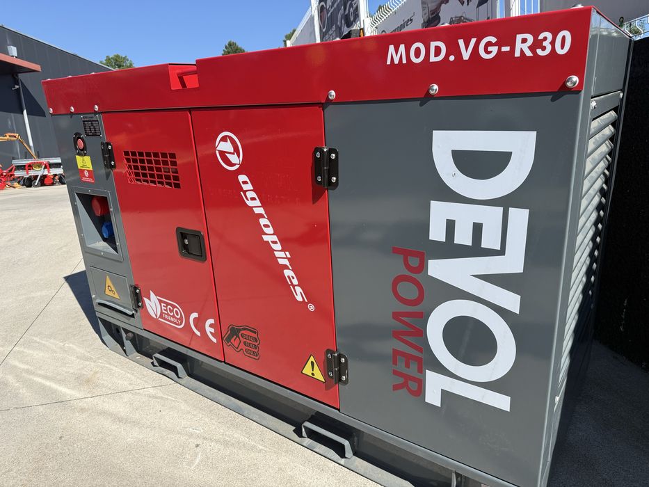 Gerador insonorizado 30 kva trifasico