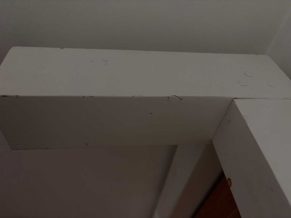 Cama em Madeira de Carpintaria