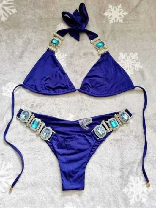 Bikini Beach bunny Jazmin