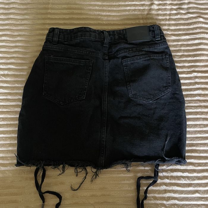 Жіноча чорна юбка House