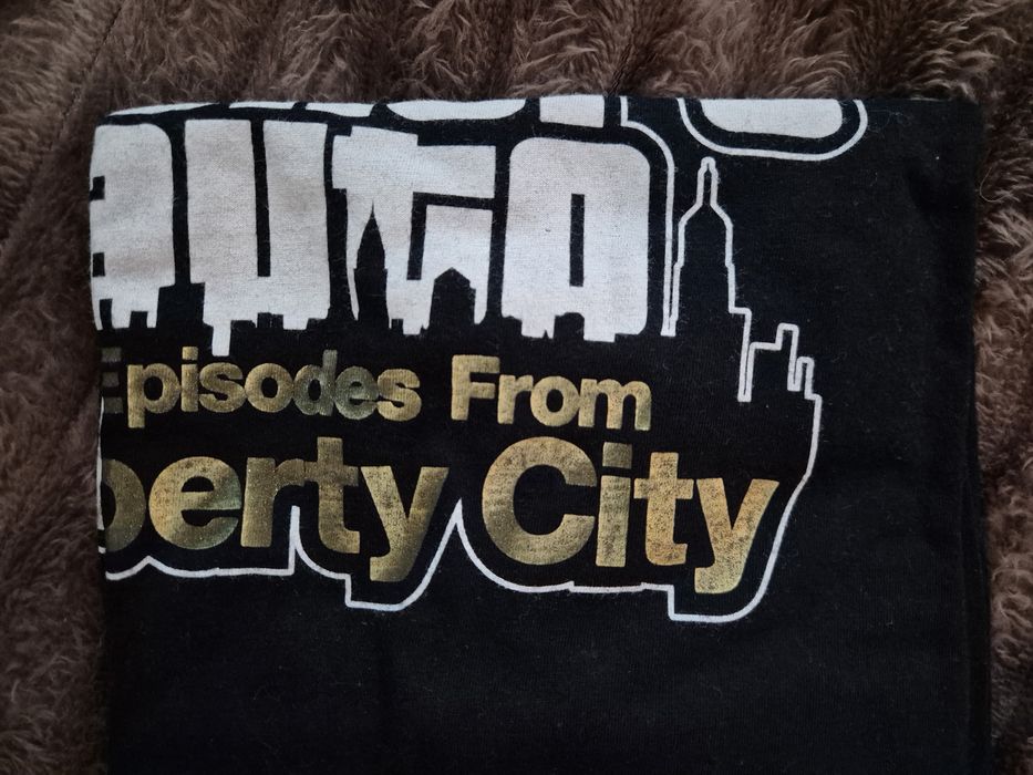 Koszulka GTA IV Episodes From Liberty City Rockstar Games merch roz M