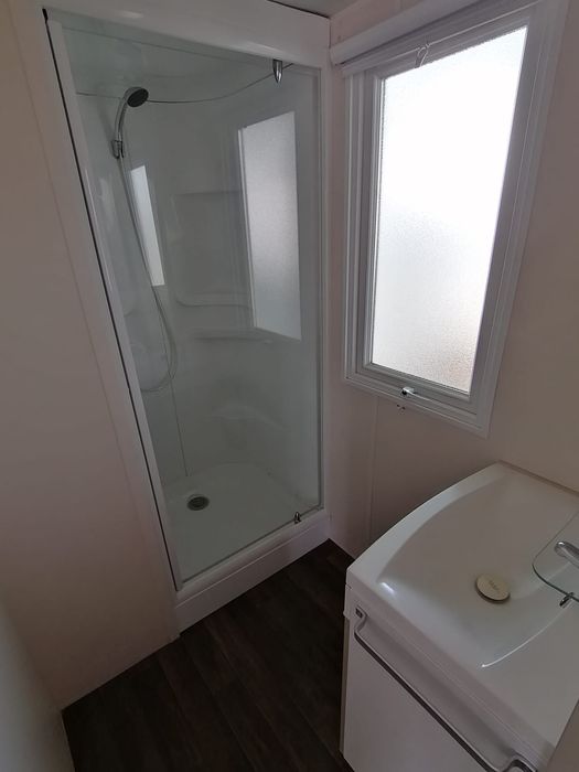 CASA PRÉ-FABRICADA MÓVEL IRM MERCURE DE 8X4 METROS EM SANTAREM.