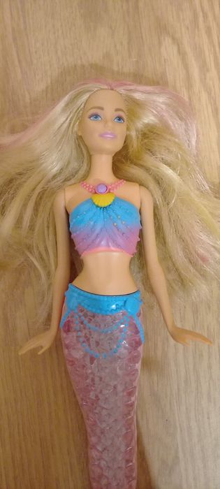 Лялька BARBIE сяючий хвіст
