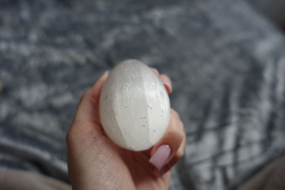 Натуральне каміння селеніт, рожевий кварц, гірський кришталь, агат