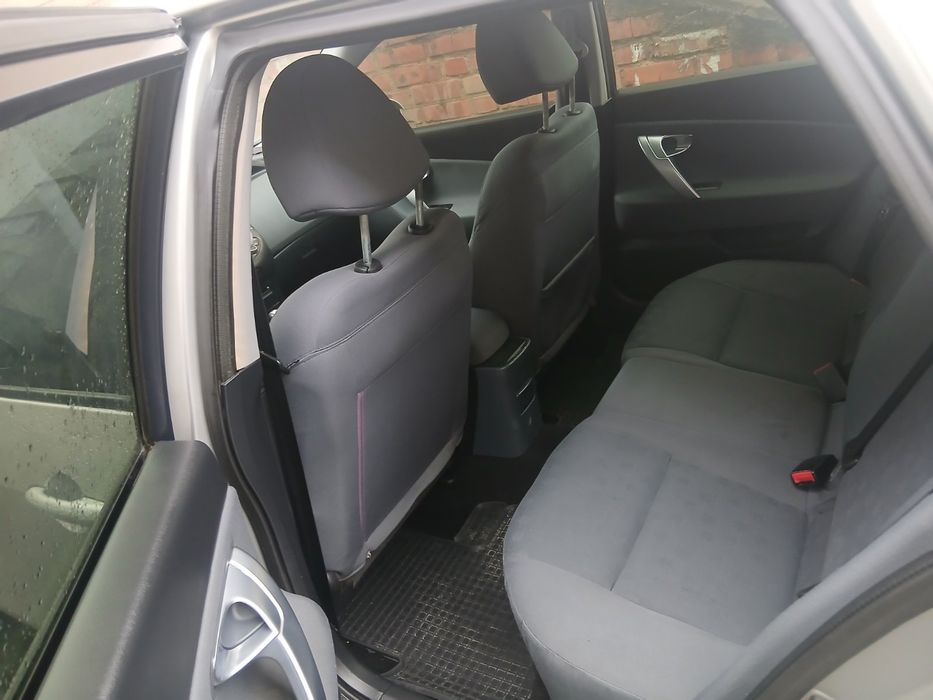 Продам  Nissan Primera 2005