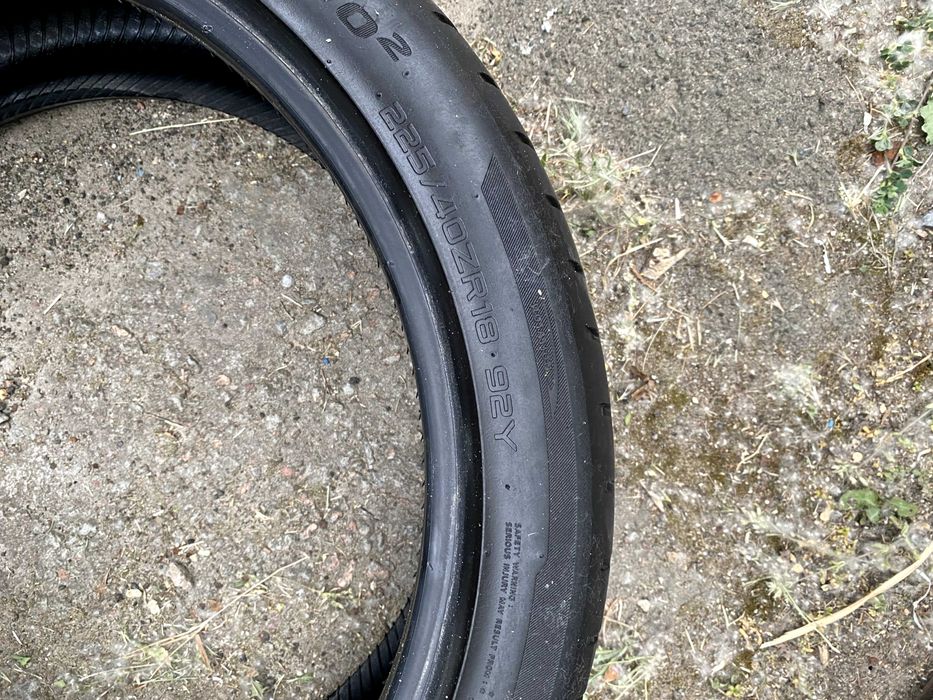 продам шини Hankook 225/40/18 2шт