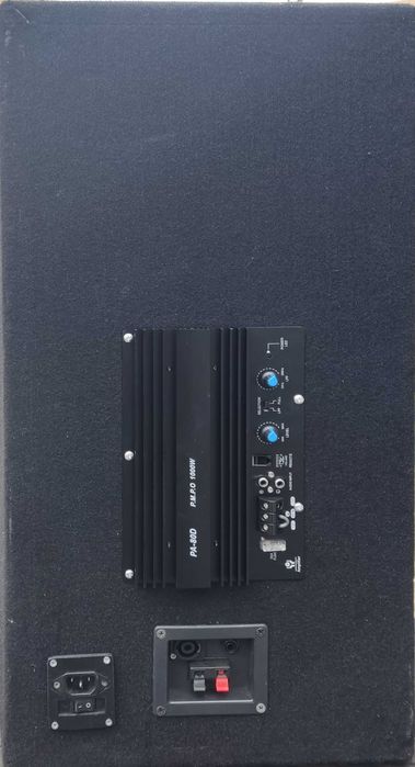 Colunas Skytec 800w RMS c/ amplificação