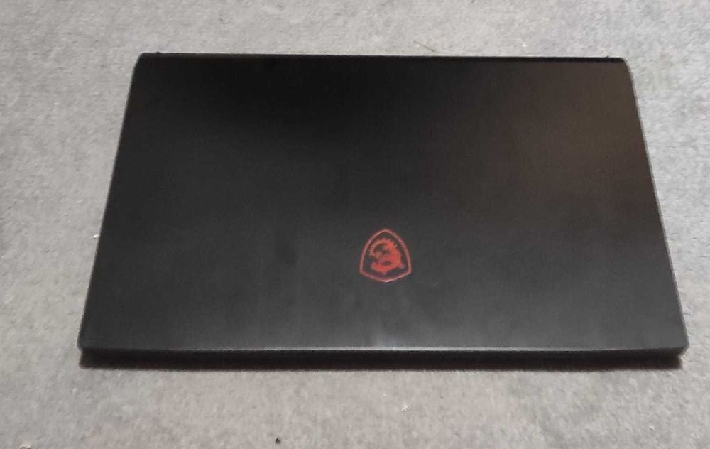 Portátil Gaming MSI GF75 Thin 10UE