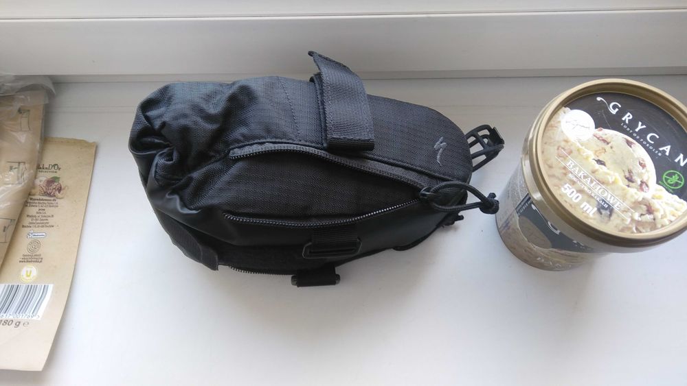 Ergonomiczna podsiodłówka od Specialized-a, mod.: Seat Pack XL. WYPRZEDAŻ!!! Z 55€ na: