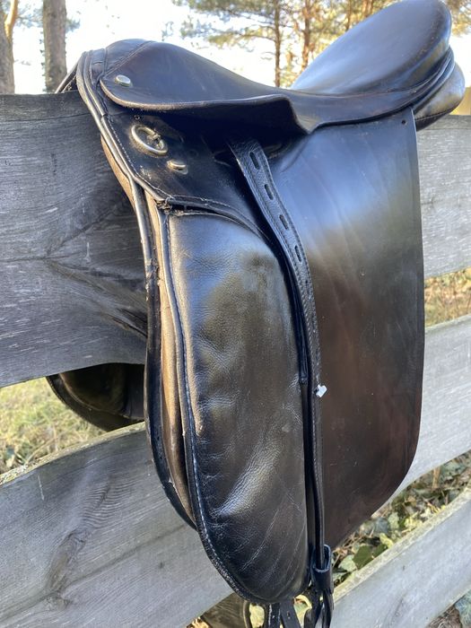 Sprzedam siodło ujeżdżeniowe