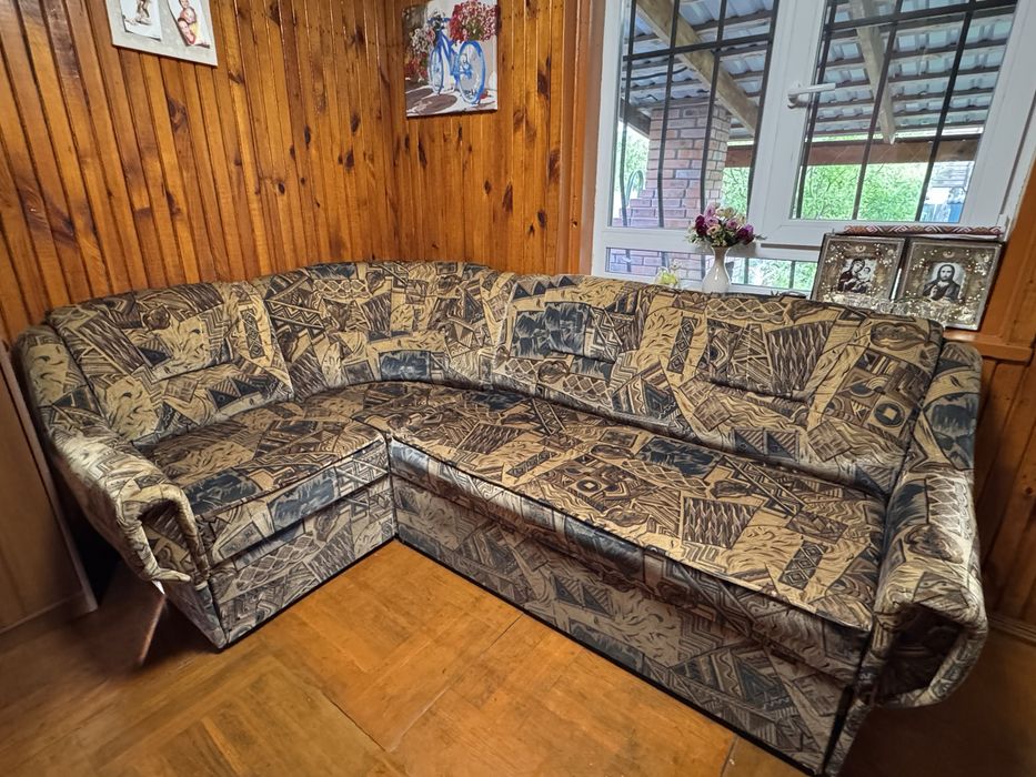 Продам диван б/у