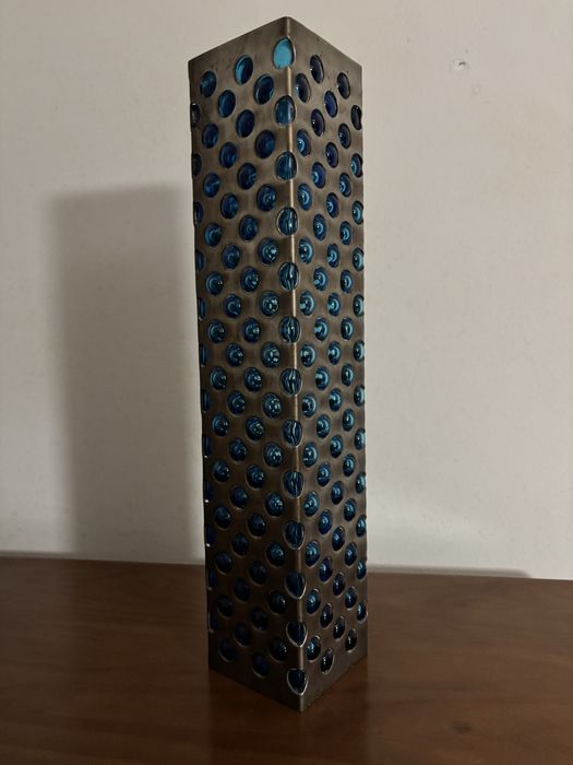 Torre em vidro e metal design Mglass