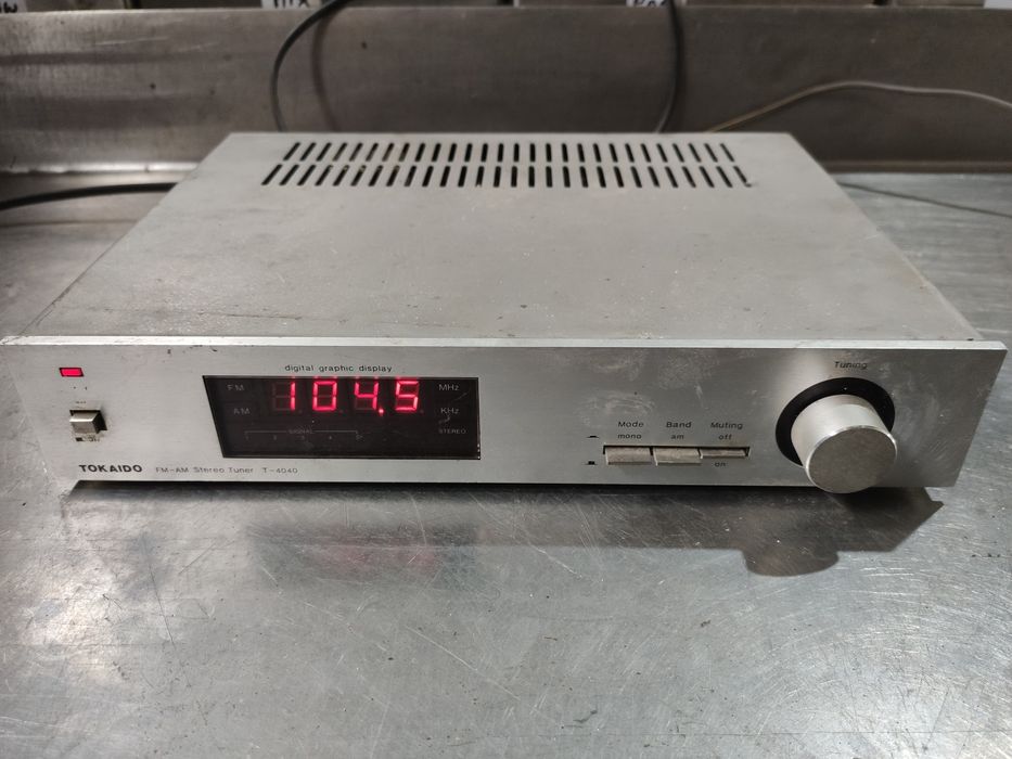 Tuner cyfrowy AM-FM stereofoniczny Tokaido T-4040