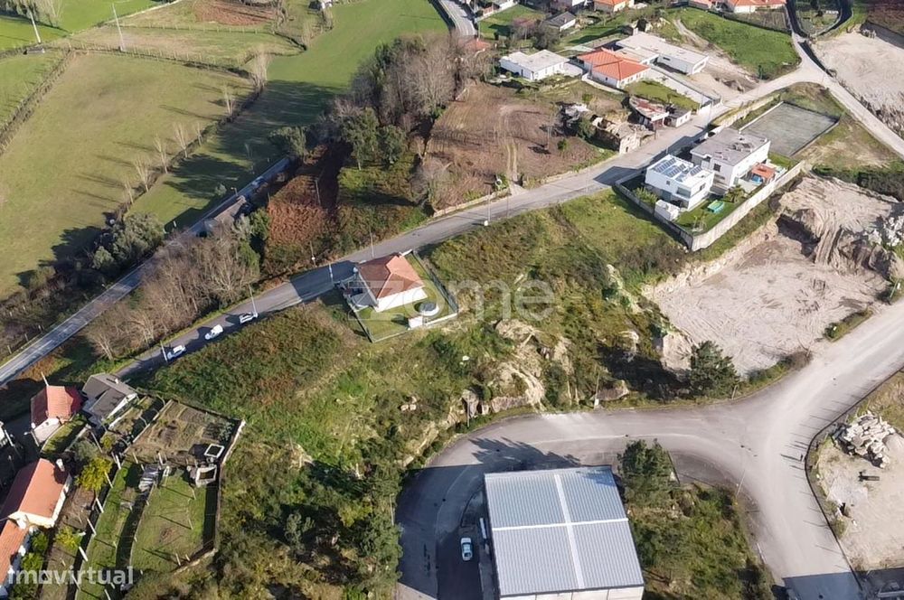 Lote de terreno Industrial para construção c/ área total de 820 m2
