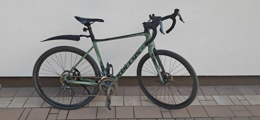 Rower gravel kellys 30