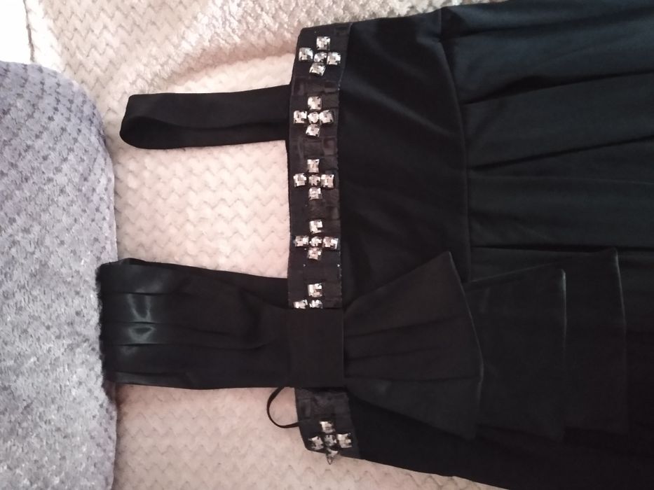 Sukienka na okazjonalne wyjścia