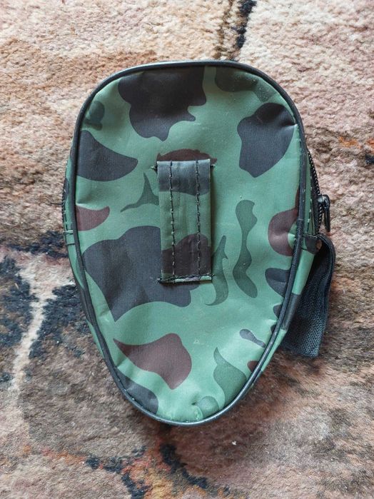 Saszetka do paska spodni zapinana na zamek