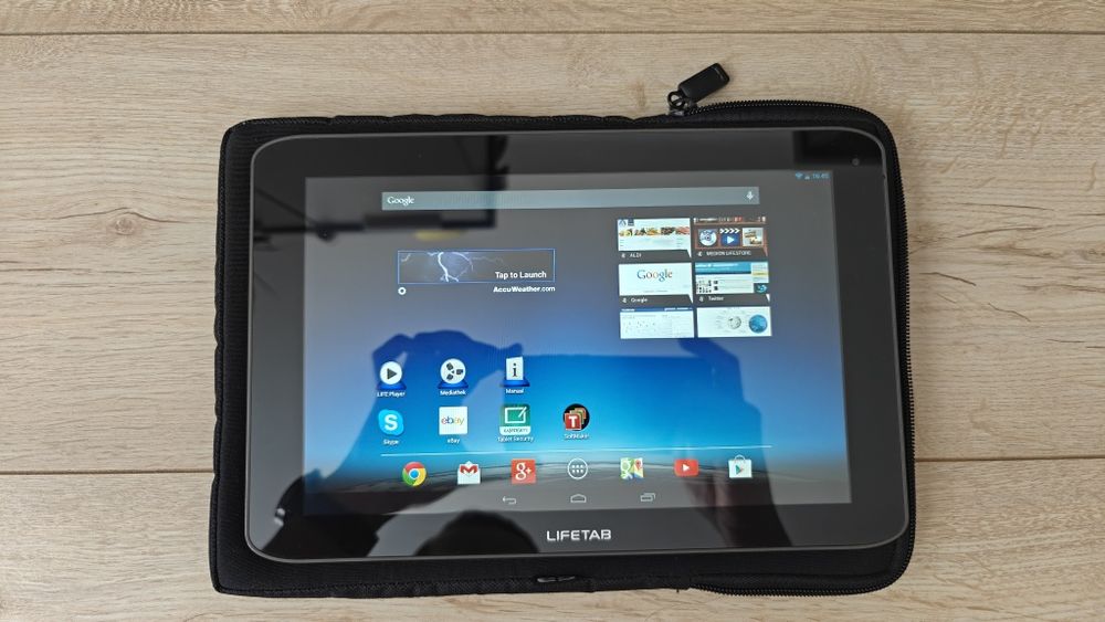 Tablet 10 cali Medion lifetab.
