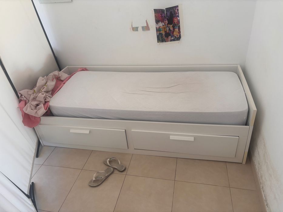 Cama de solteiro