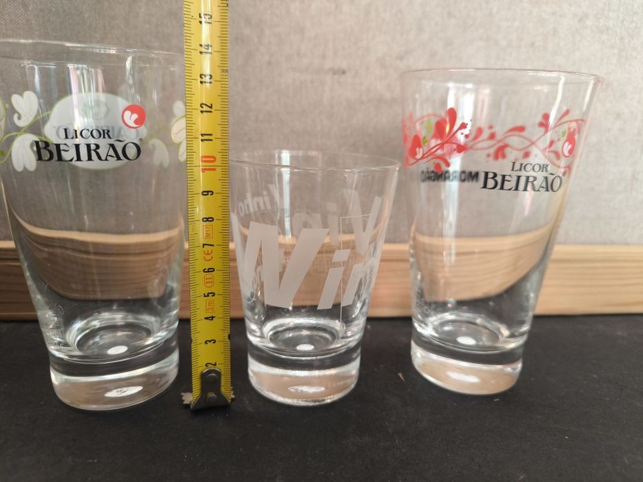 Conjunto de 3 Copos Licor Beirão (Caipirão e Morangão) + Vinho
Conjunto ideal para quem gosta de preparar cocktails em casa