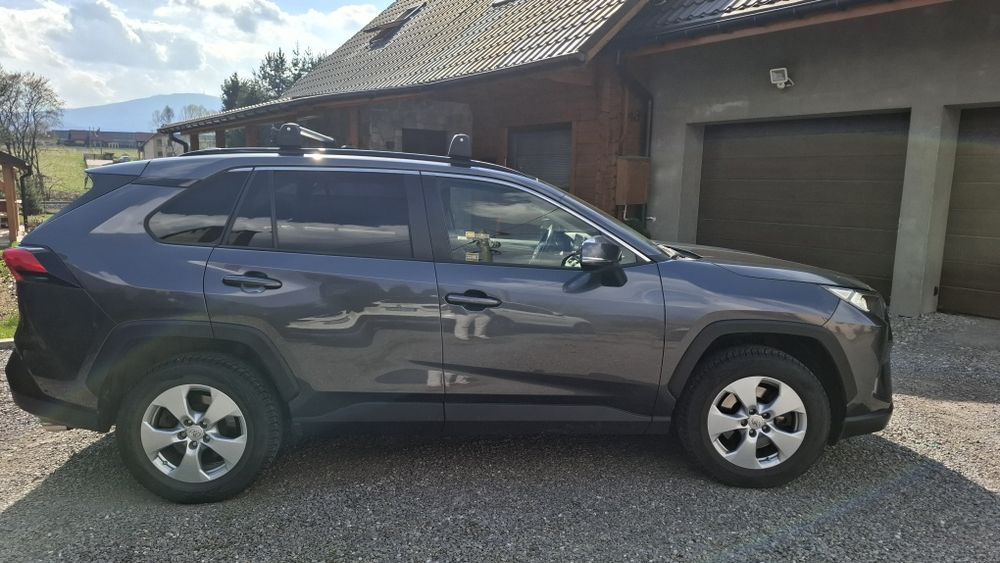 Toyota RAV 4 SUV