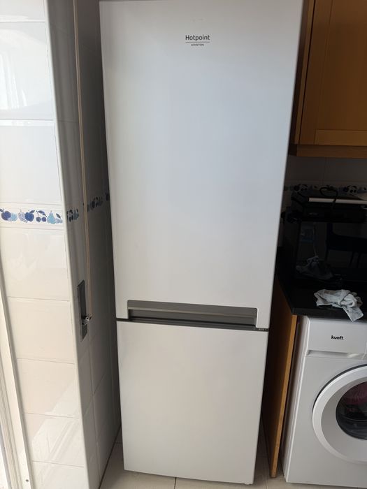 Frigorifico marca Hotpoint ariston