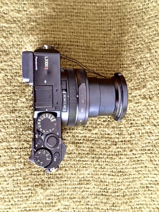 PANASONIC Lumix DC-LX100 Mark II