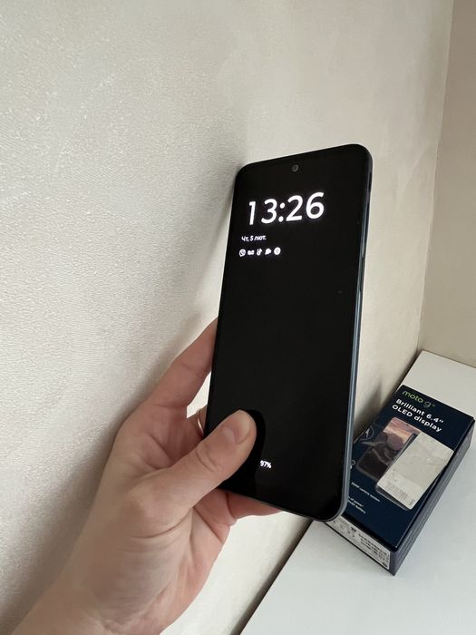 Продам телефон Motorola G31