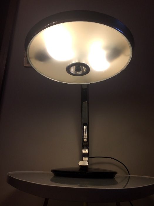 Candeeiro de secretária FASE modelo 520 em cromado e preto anos 60