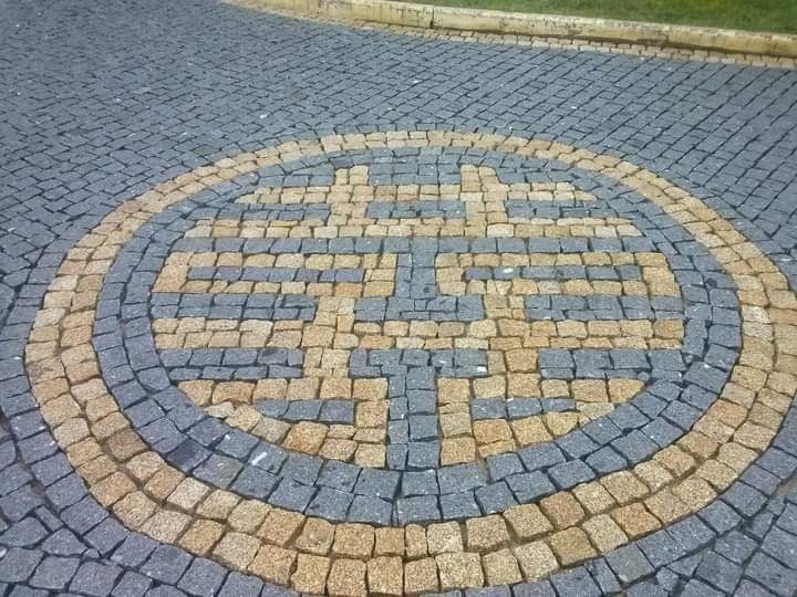 Serviço de calceteiro